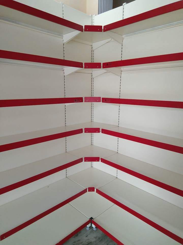 corner-supermarket-rack