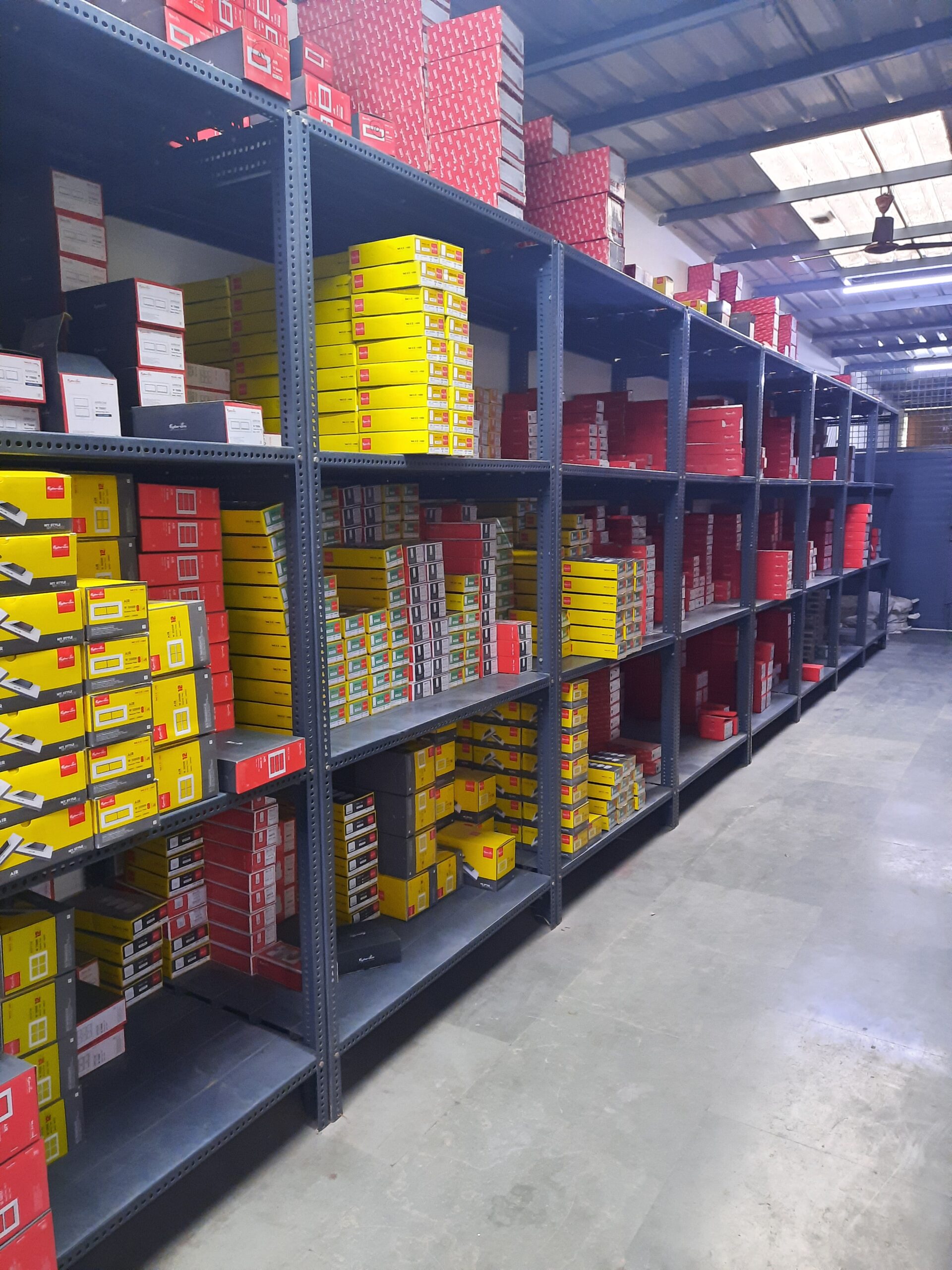 Slotted angle racks manufacturer in noida, Racks